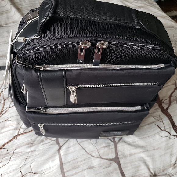 Samsonite backpack - Picture 4 of 8